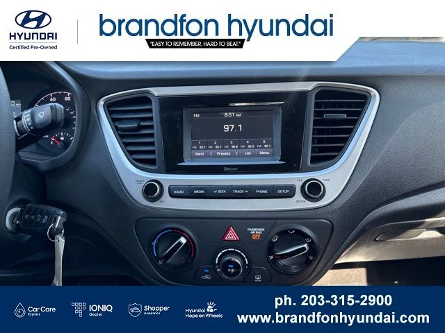 2021 Hyundai Accent SE - Photo 14