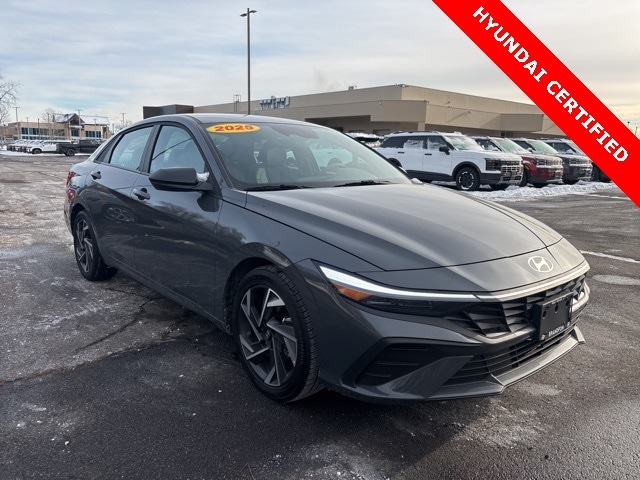 2025 Hyundai Elantra SEL's photo