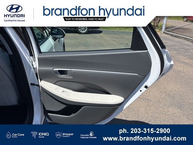2026 Hyundai Sonata SEL - Photo 9