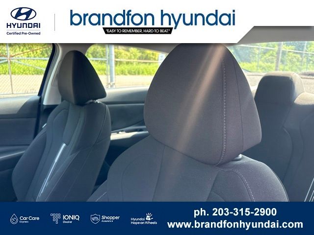 2024 Hyundai Elantra SEL - Photo 22