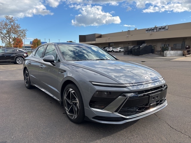 2024 Hyundai Sonata Sedan 