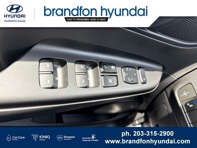 2020 Hyundai Kona SEL - Photo 13