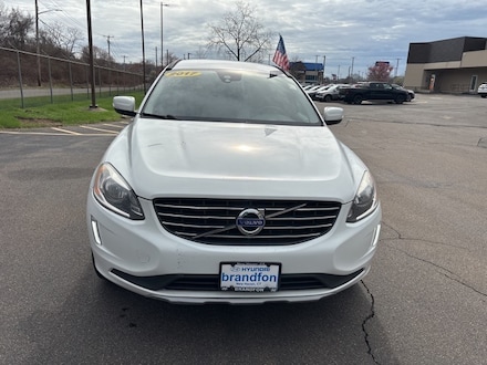 2017 Volvo XC60 T5 FWD SUV