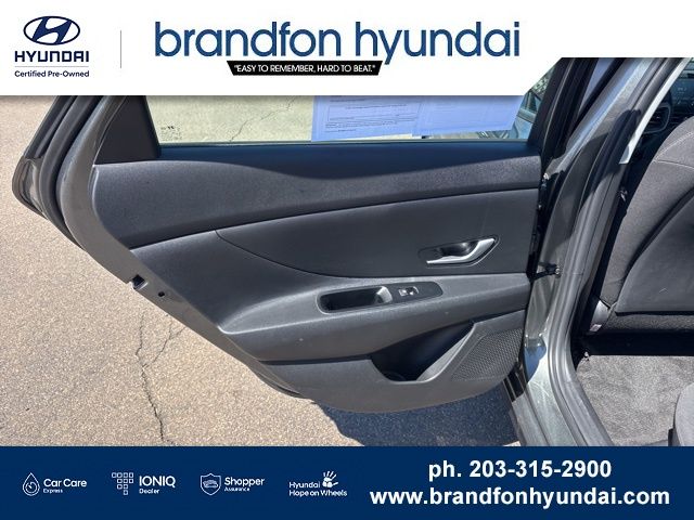 2026 Hyundai Elantra SE - Photo 10