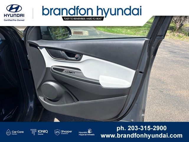 2023 Hyundai Kona SEL - Photo 8