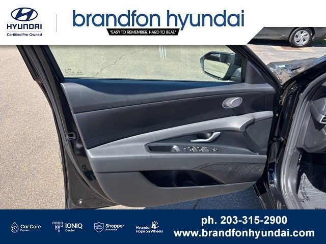2026 Hyundai Elantra SE - Photo 11