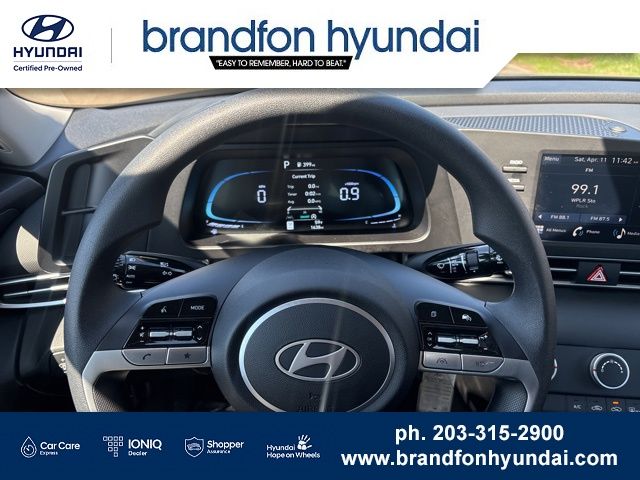 2026 Hyundai Elantra SE - Photo 16