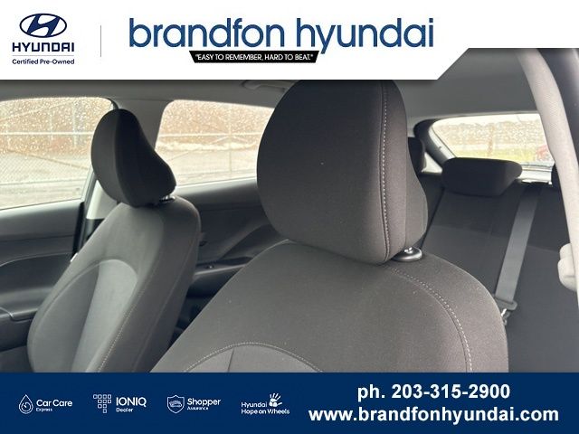 2026 Hyundai Kona SE - Photo 22