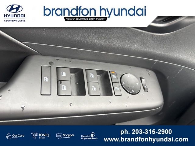 2026 Hyundai Kona SE - Photo 13
