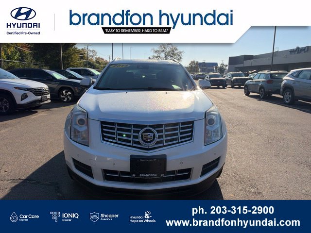 Used 2014 Cadillac SRX Luxury Collection with VIN 3GYFNEE33ES664444 for sale in New Haven, CT