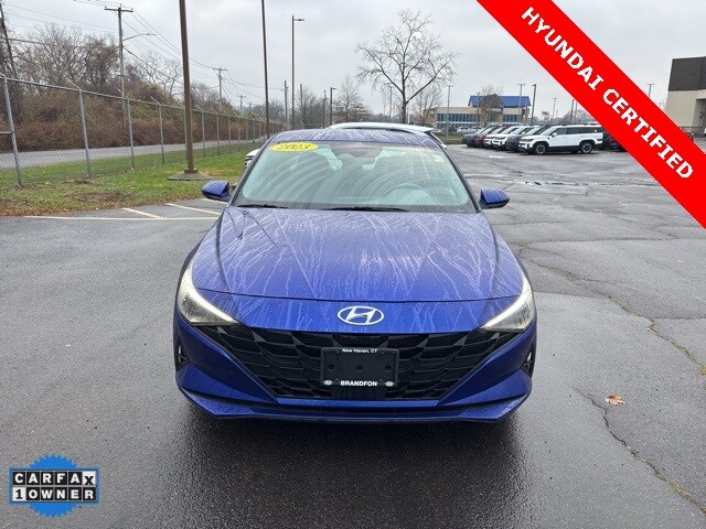 2023 Hyundai Elantra SEL photo 2