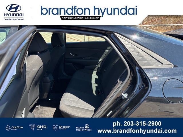 2026 Hyundai Elantra SE - Photo 23