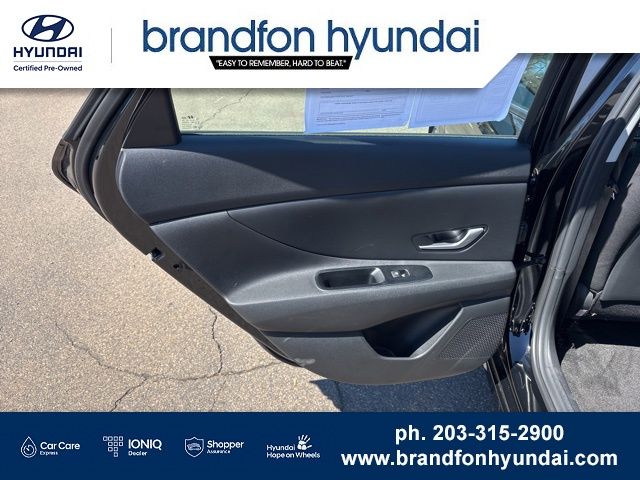 2026 Hyundai Elantra SE - Photo 10
