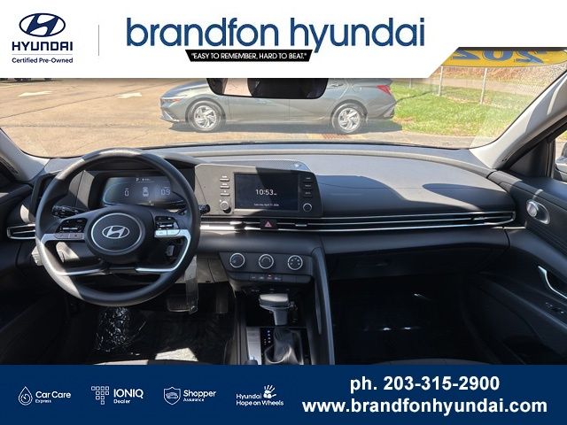 2026 Hyundai Elantra SE - Photo 12