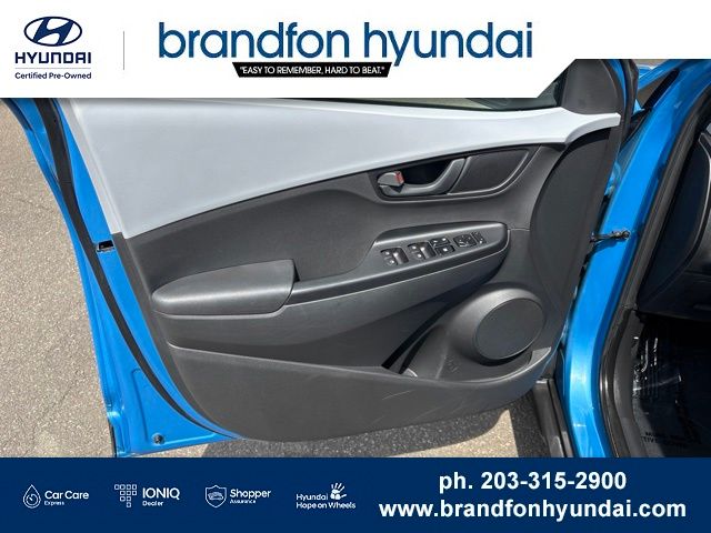 2020 Hyundai Kona SEL - Photo 11