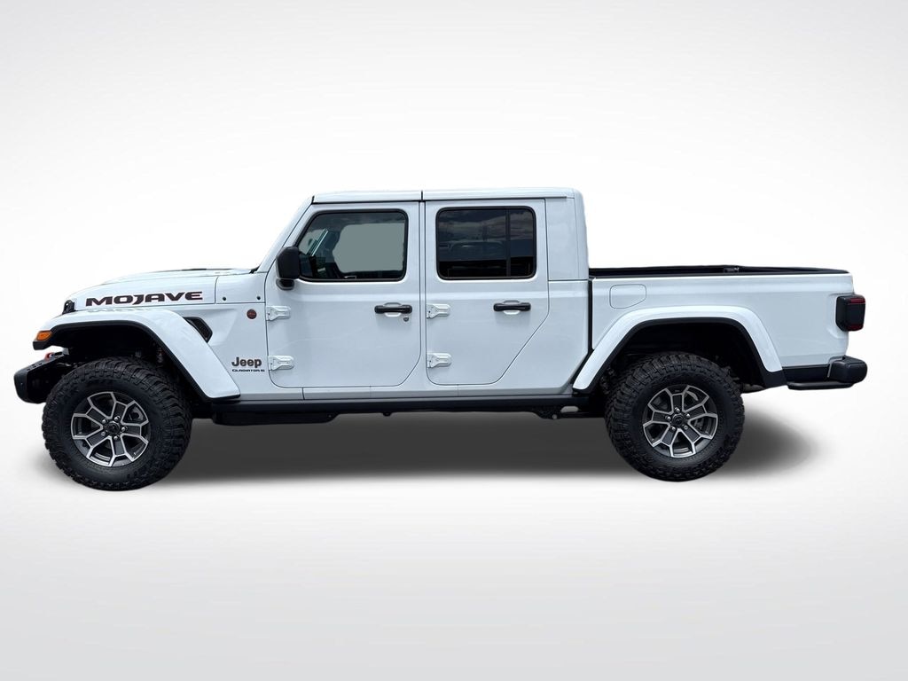 New 2026 Jeep Gladiator Mojave Pickup