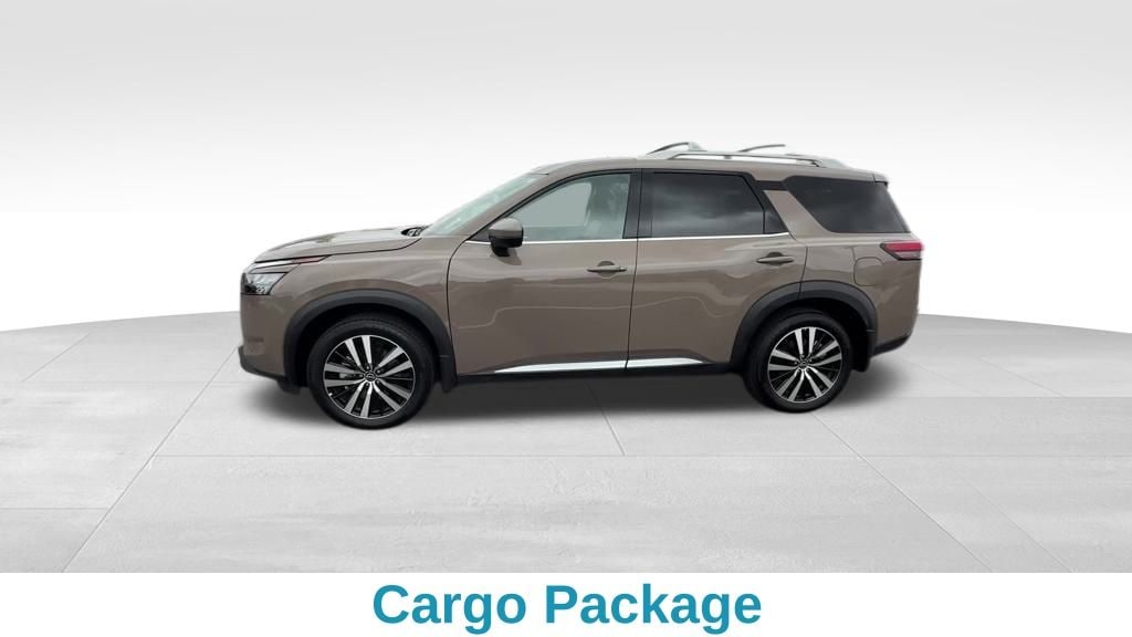 Used 2025 Nissan Pathfinder Platinum SUV