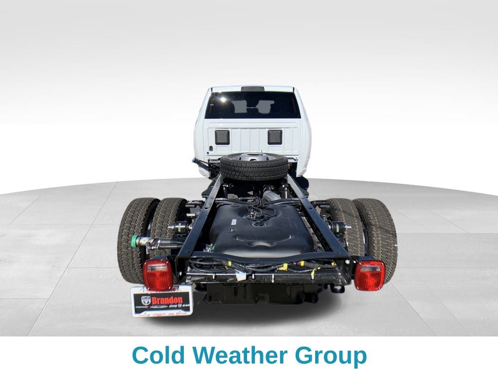 2026 Ram 5500 Tradesman photo 3