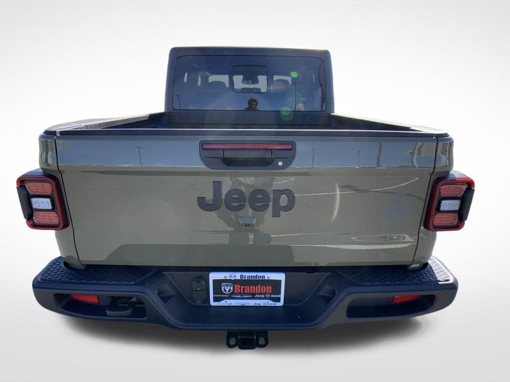 New 2026 Jeep Gladiator Sport Pickup