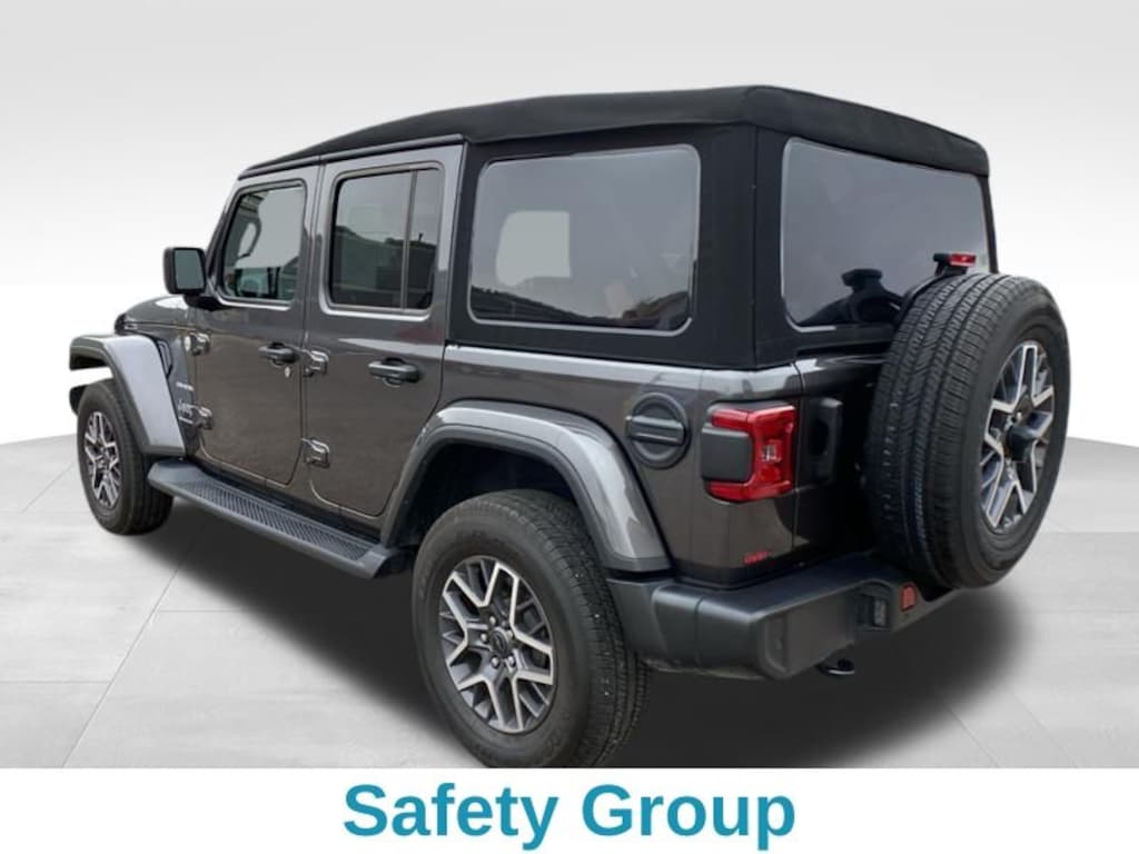 Used 2024 Jeep Wrangler Sahara SUV