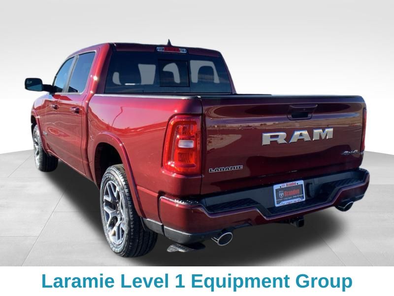 2025 Ram 1500 Laramie photo 3