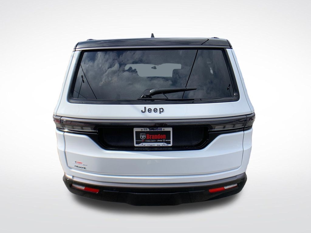 New 2026 Jeep Grand Wagoneer Summit Sport Utility