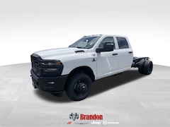 2025 Ram 3500 Chassis Cab Tradesman/Big Horn Pickup