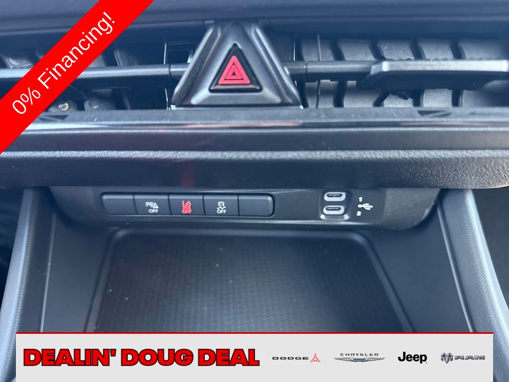 2025 Dodge Charger Daytona R/T - Photo 18