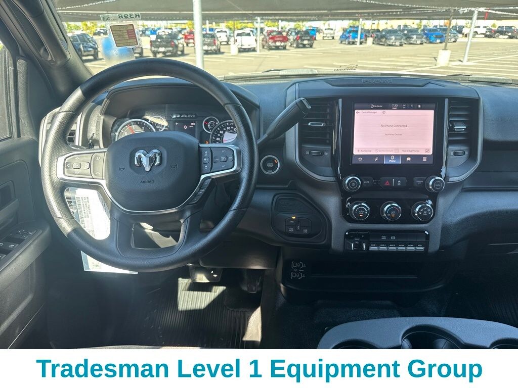 New 2026 Ram 3500 Chassis Cab Tradesman/Big Horn Pickup