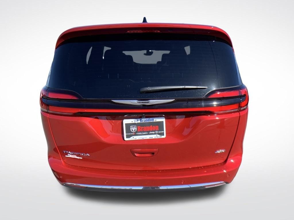 New 2026 Chrysler Pacifica Select Passenger Van