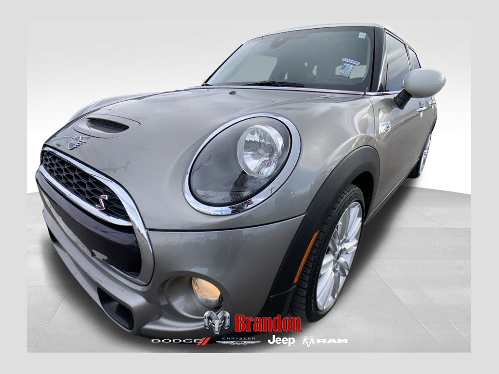 2019 MINI Hardtop 4 Door S's photo