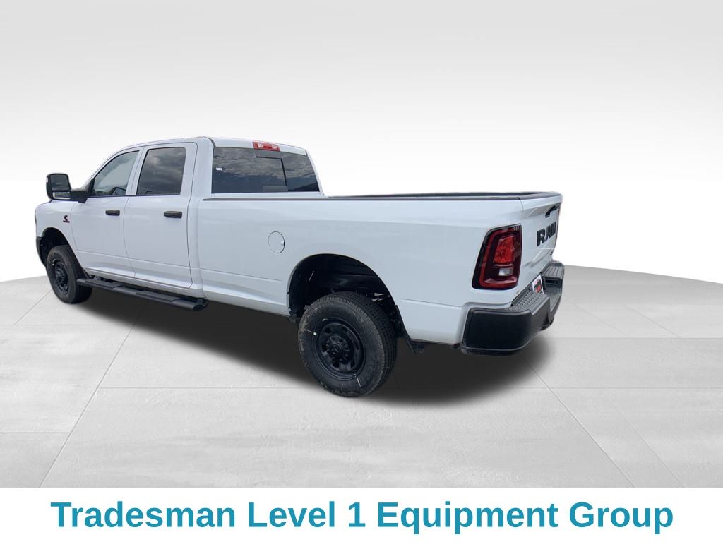 2025 Ram 2500 Tradesman photo 3