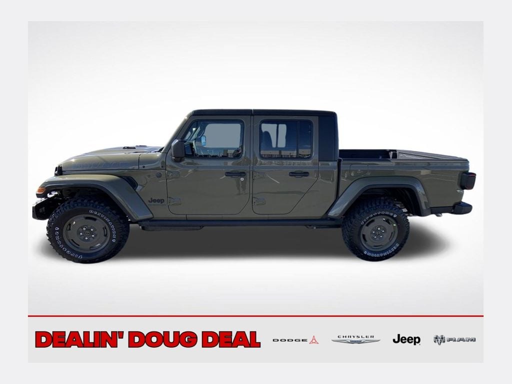 New 2026 Jeep Gladiator Sport Pickup
