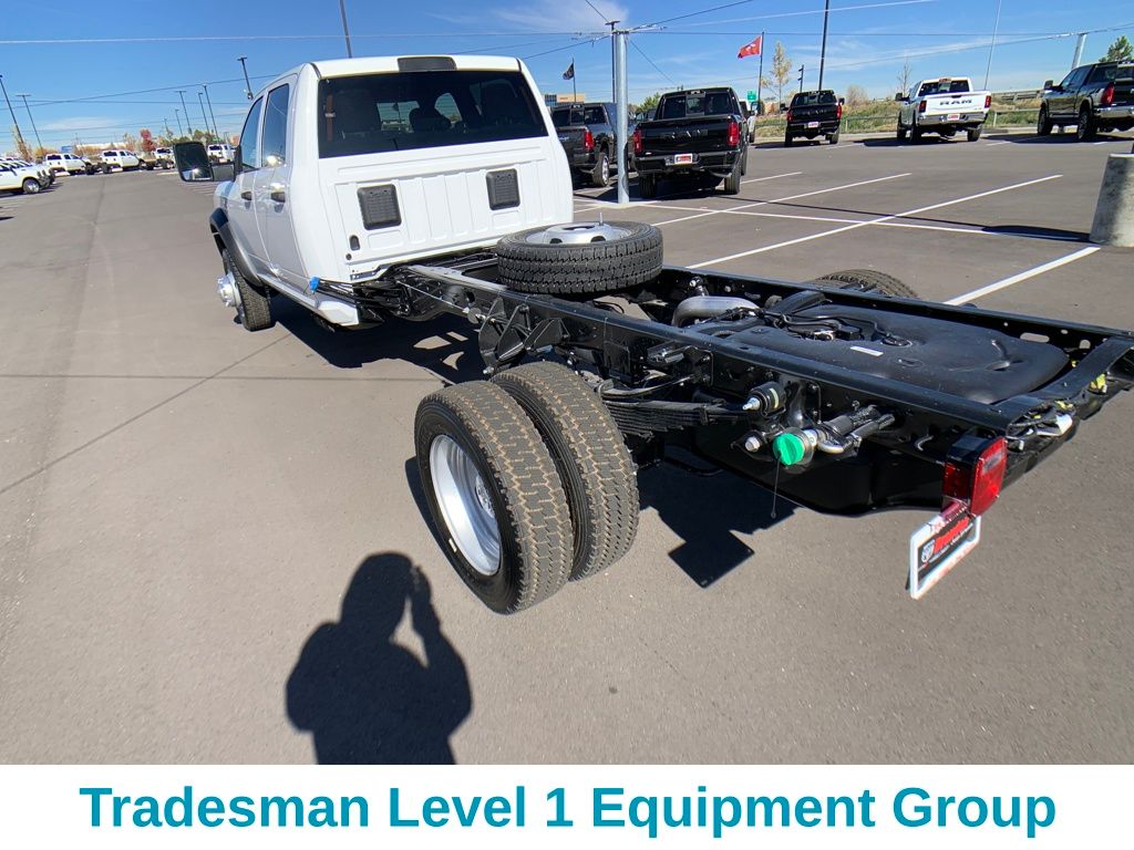 2026 Ram 5500 Tradesman photo 2