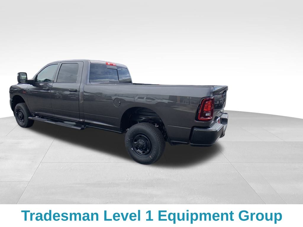 2025 Ram 2500 Tradesman photo 3