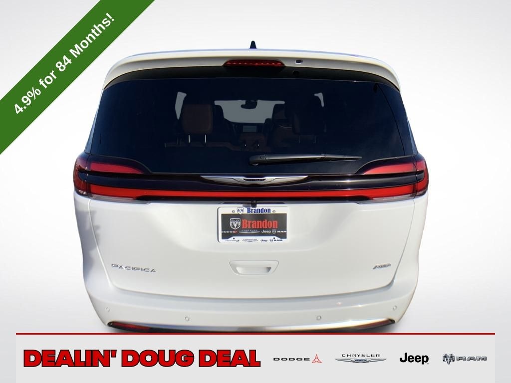 New 2026 Chrysler Pacifica Pinnacle Passenger Van
