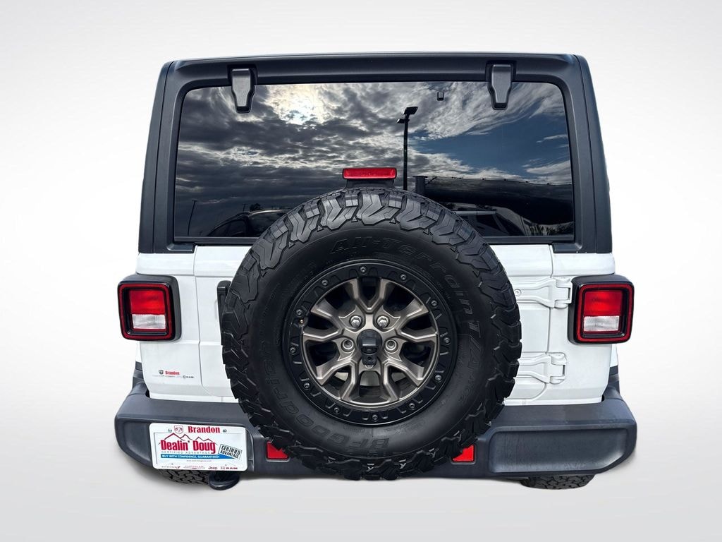 Used 2021 Jeep Wrangler Unlimited Sahara SUV
