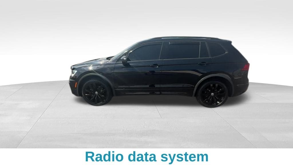 2021 Volkswagen Tiguan SE R-Line Black photo 3