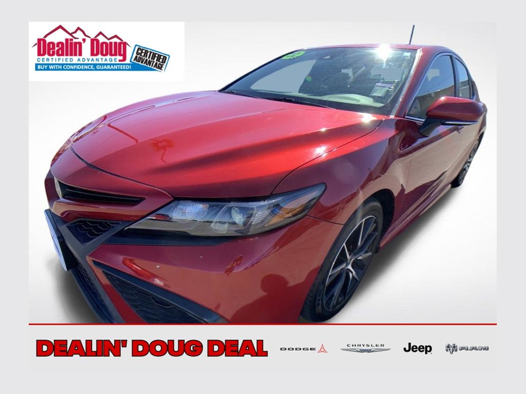 2022 Toyota Camry SE