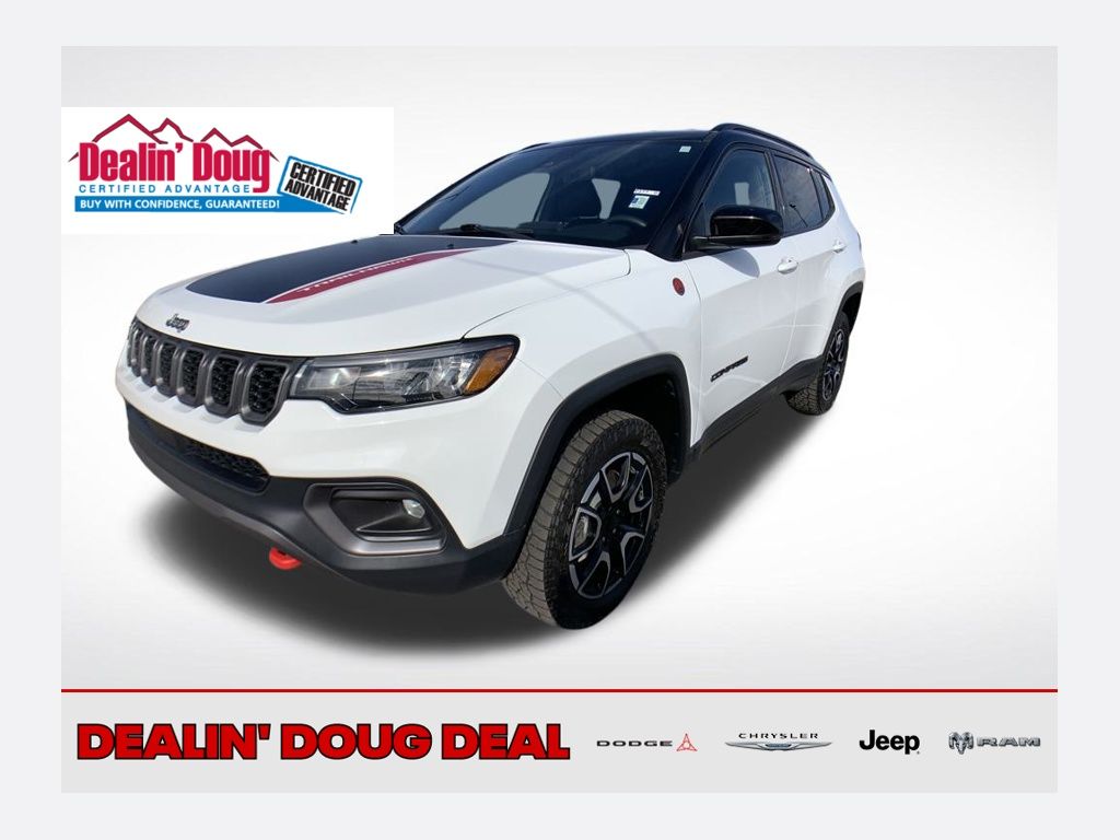 2024 Jeep Compass Trailhawk's photo