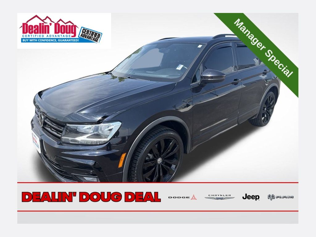 2021 Volkswagen Tiguan SE R-LINE BLACK's photo