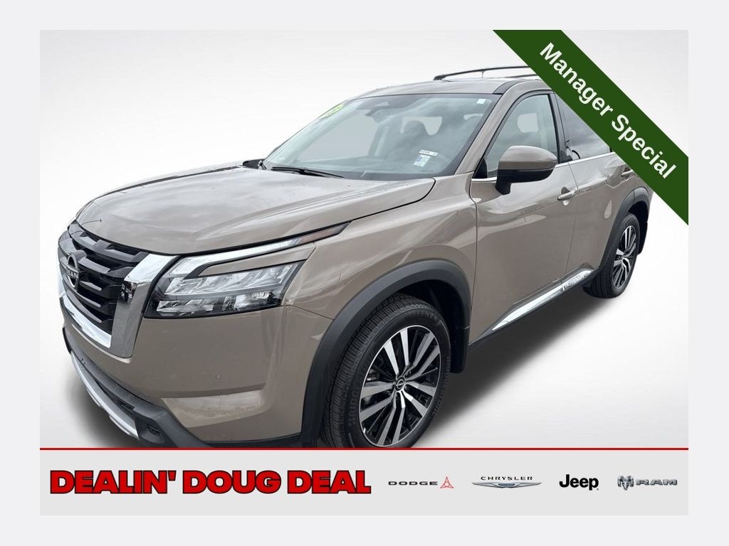 Used 2025 Nissan Pathfinder Platinum SUV