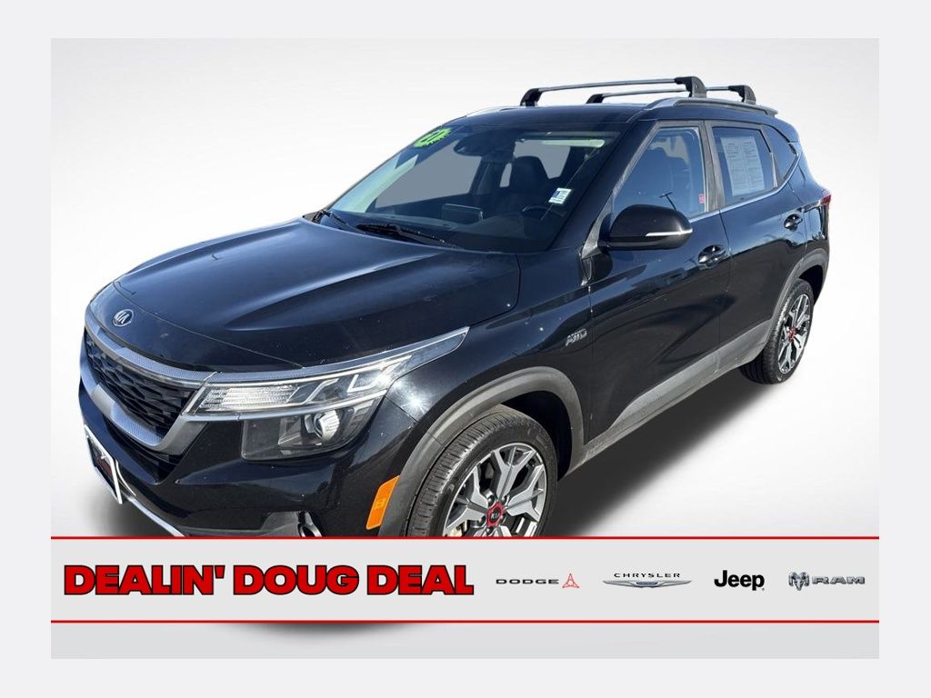 2021 Kia Seltos S's photo