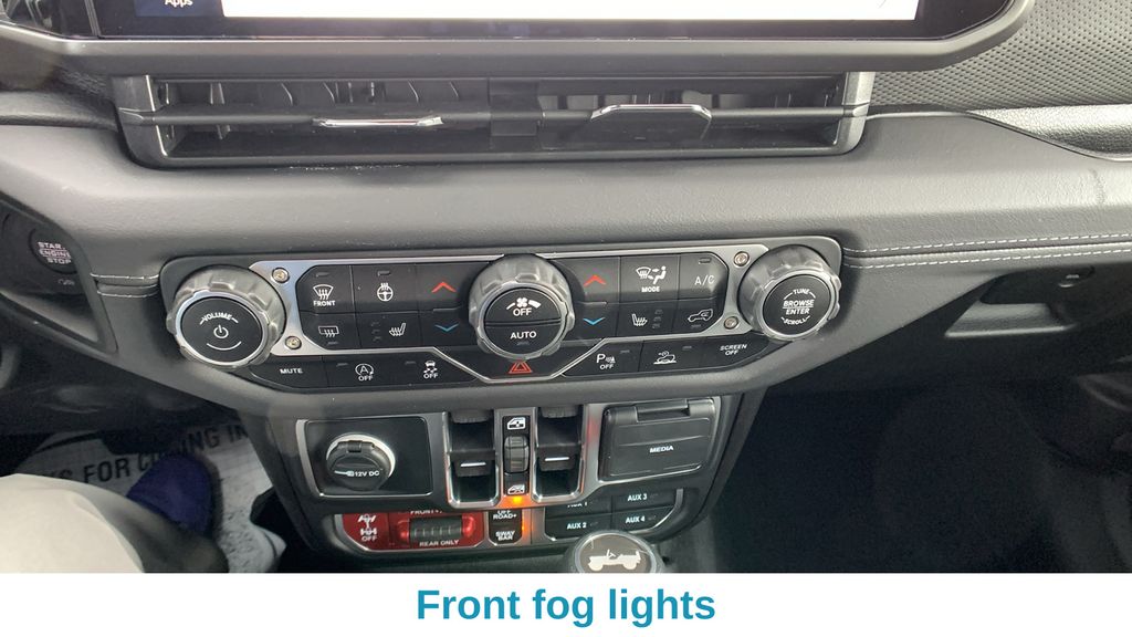 2025 Jeep Wrangler 4-Door Rubicon - Photo 20