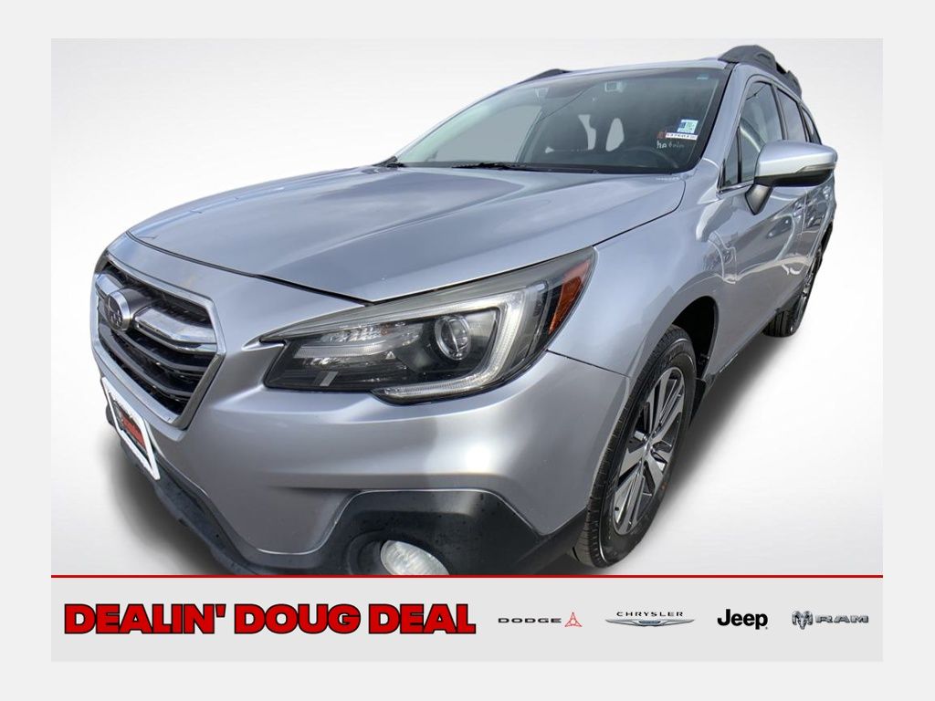 2018 Subaru Outback Limited's photo