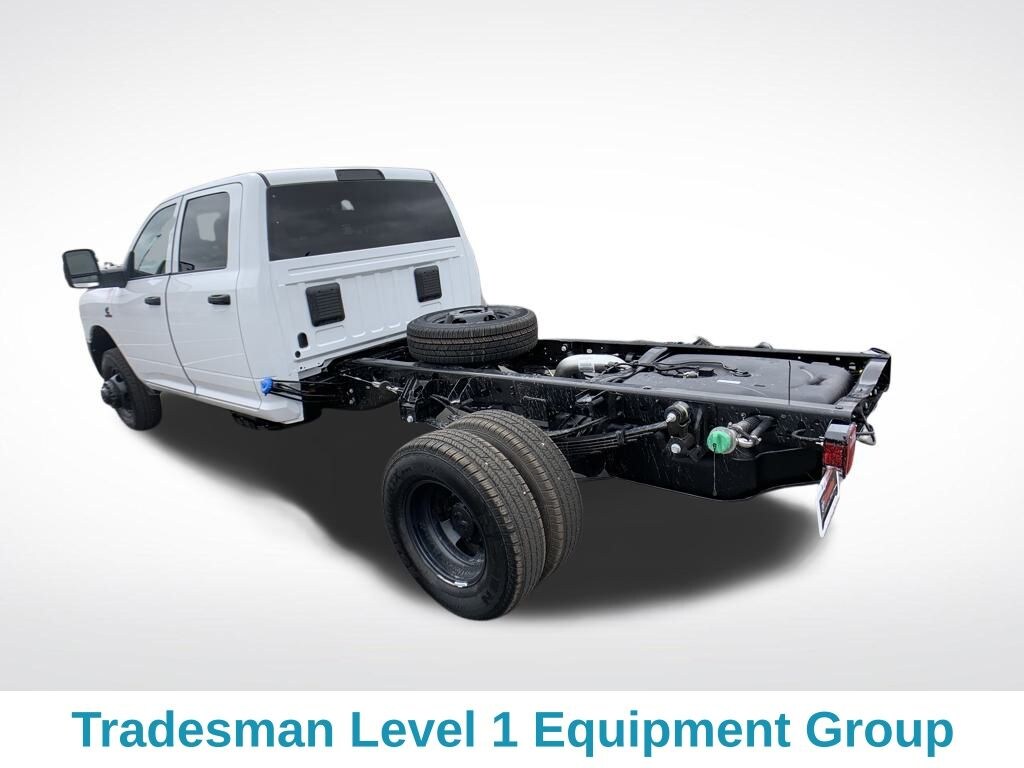 New 2026 Ram 3500 Tradesman Cab/Chassis