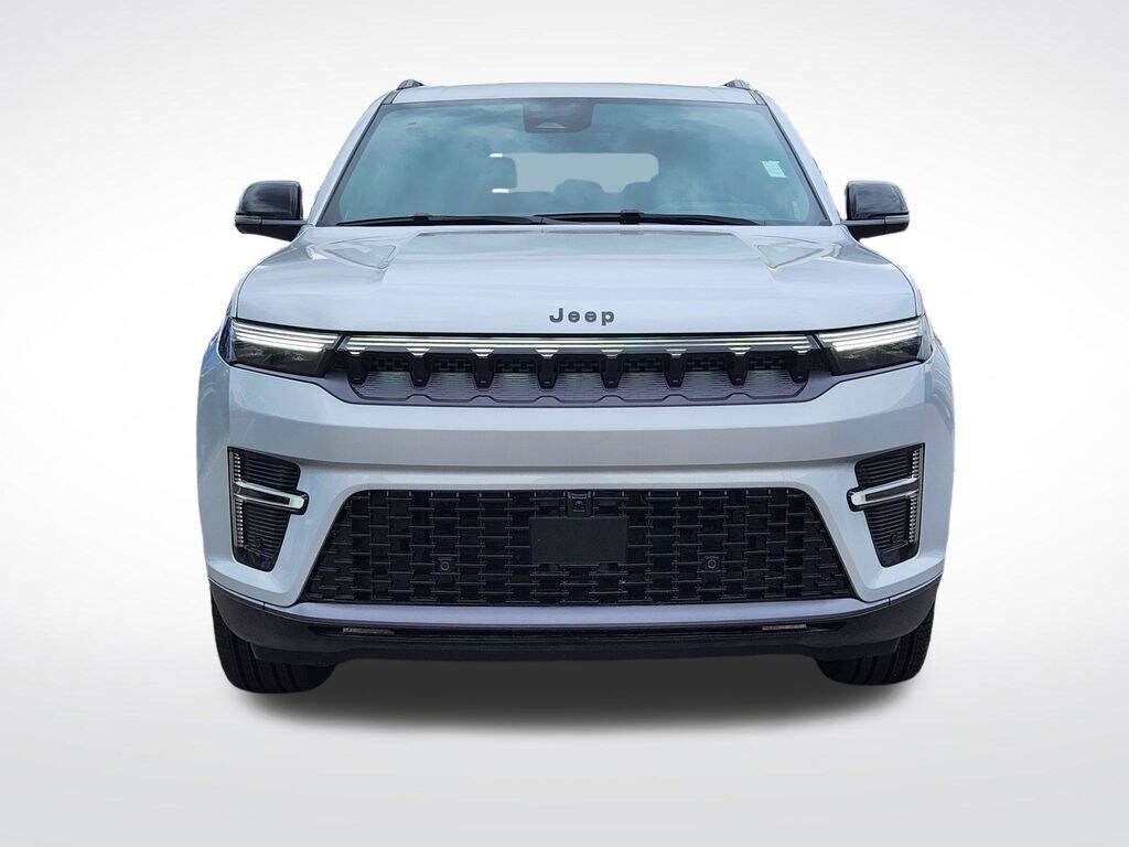New 2026 Jeep Grand Wagoneer L Limited Reserve SUV
