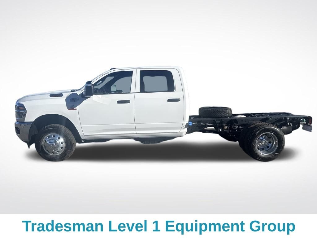 New 2026 Ram 3500 Tradesman Cab/Chassis