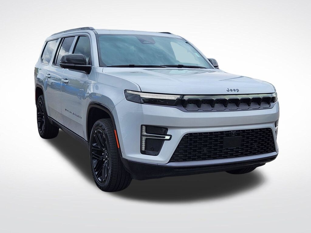 New 2026 Jeep Grand Wagoneer L Limited Reserve SUV