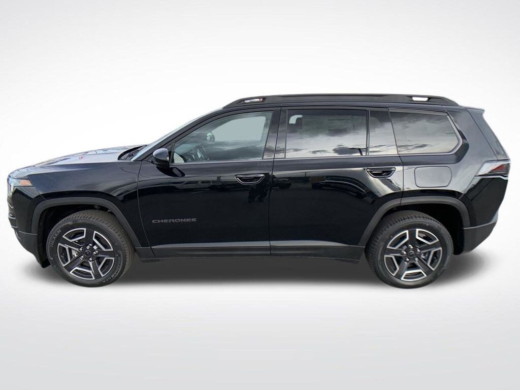 New 2026 Jeep Cherokee Laredo SUV
